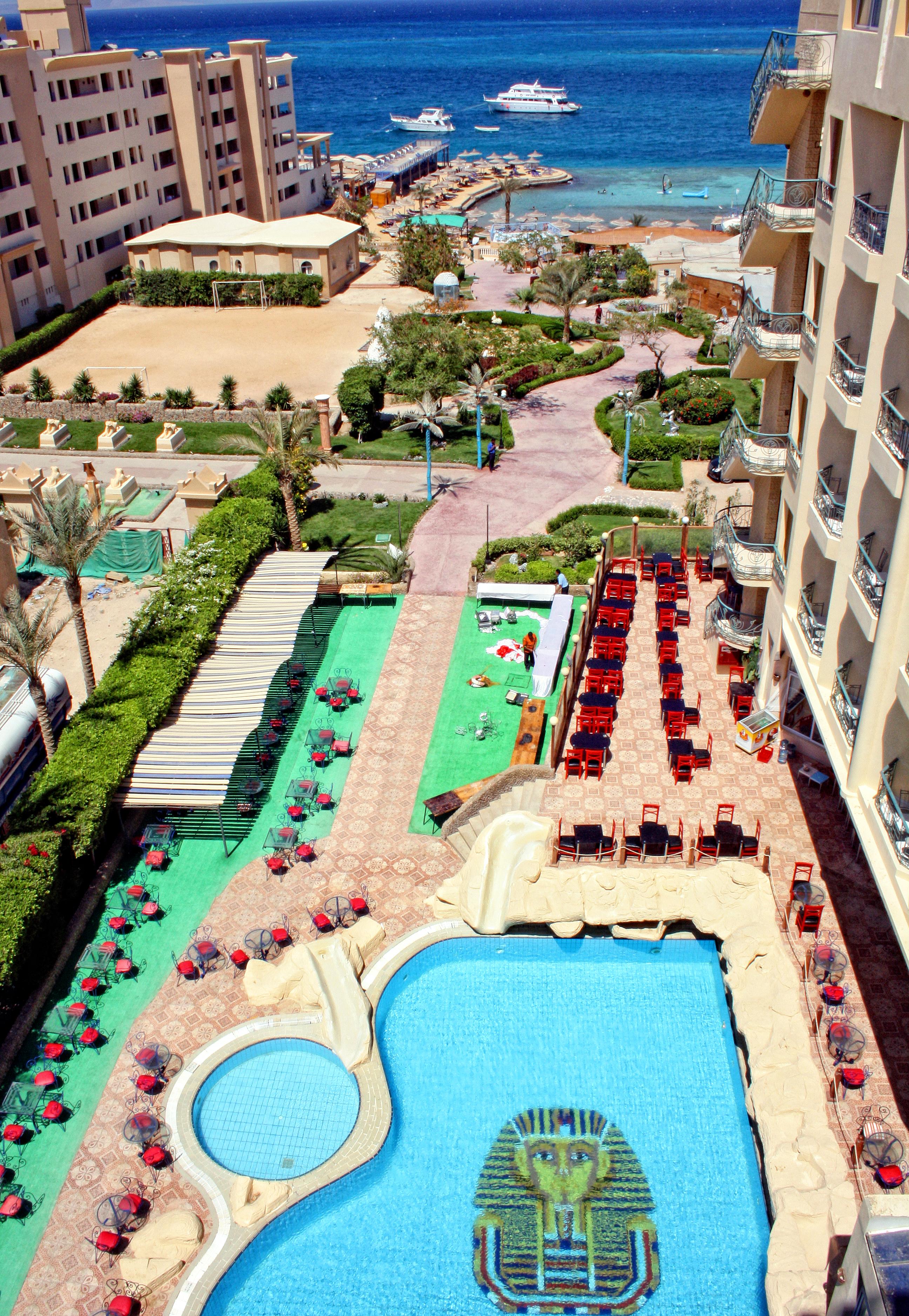 King Tut Aqua Park Beach Resort Hurghada Exterior foto